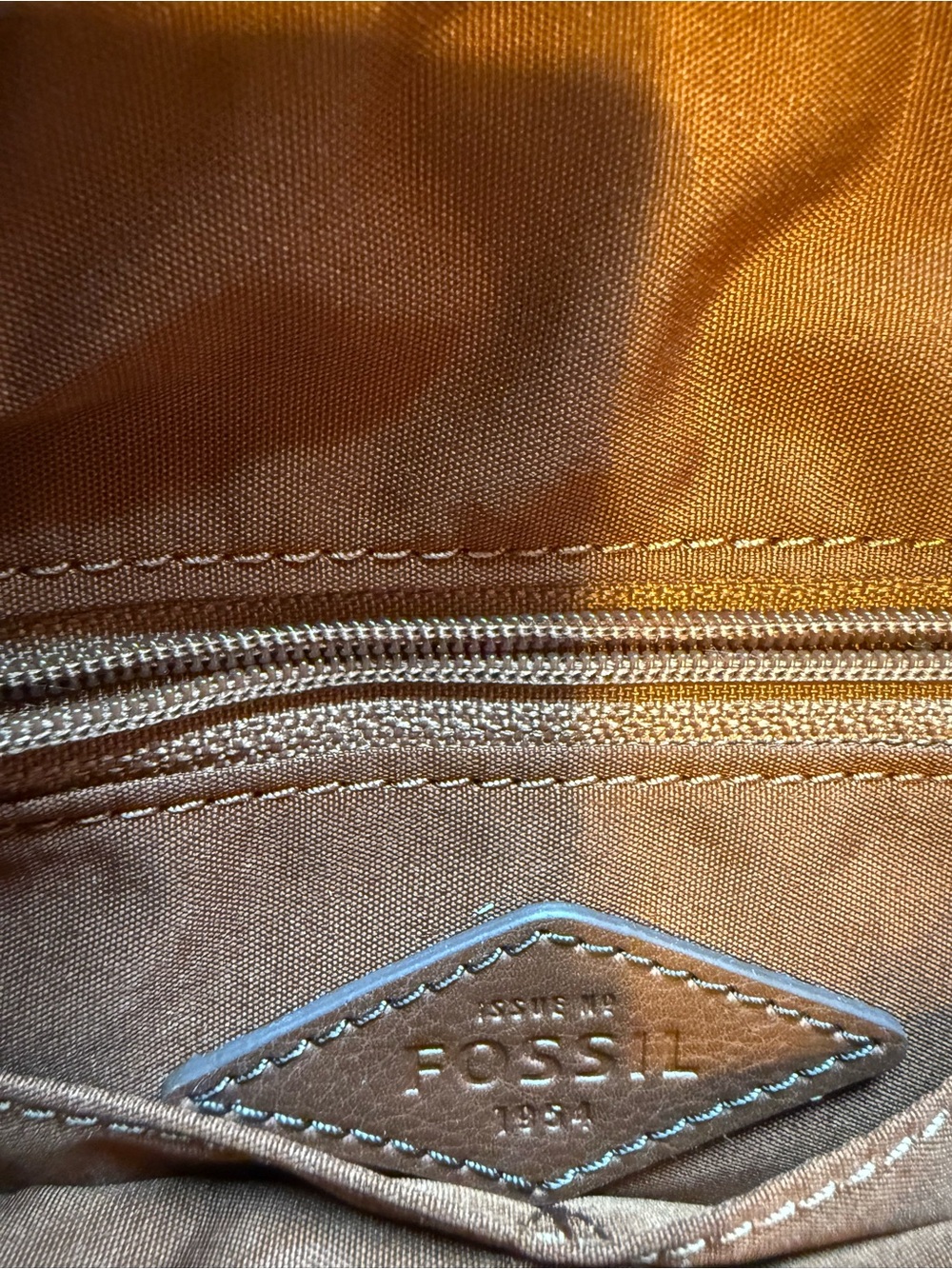 Fossil Black Leather Backpack – Excellent Condition - Picture 9 of 10